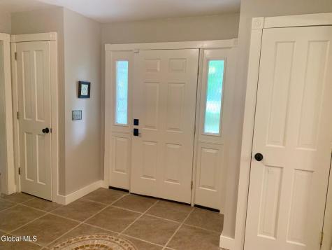 7 Lakeview Drive Gansevoort NY 12831