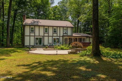 7 Lakeview Drive Gansevoort NY 12831