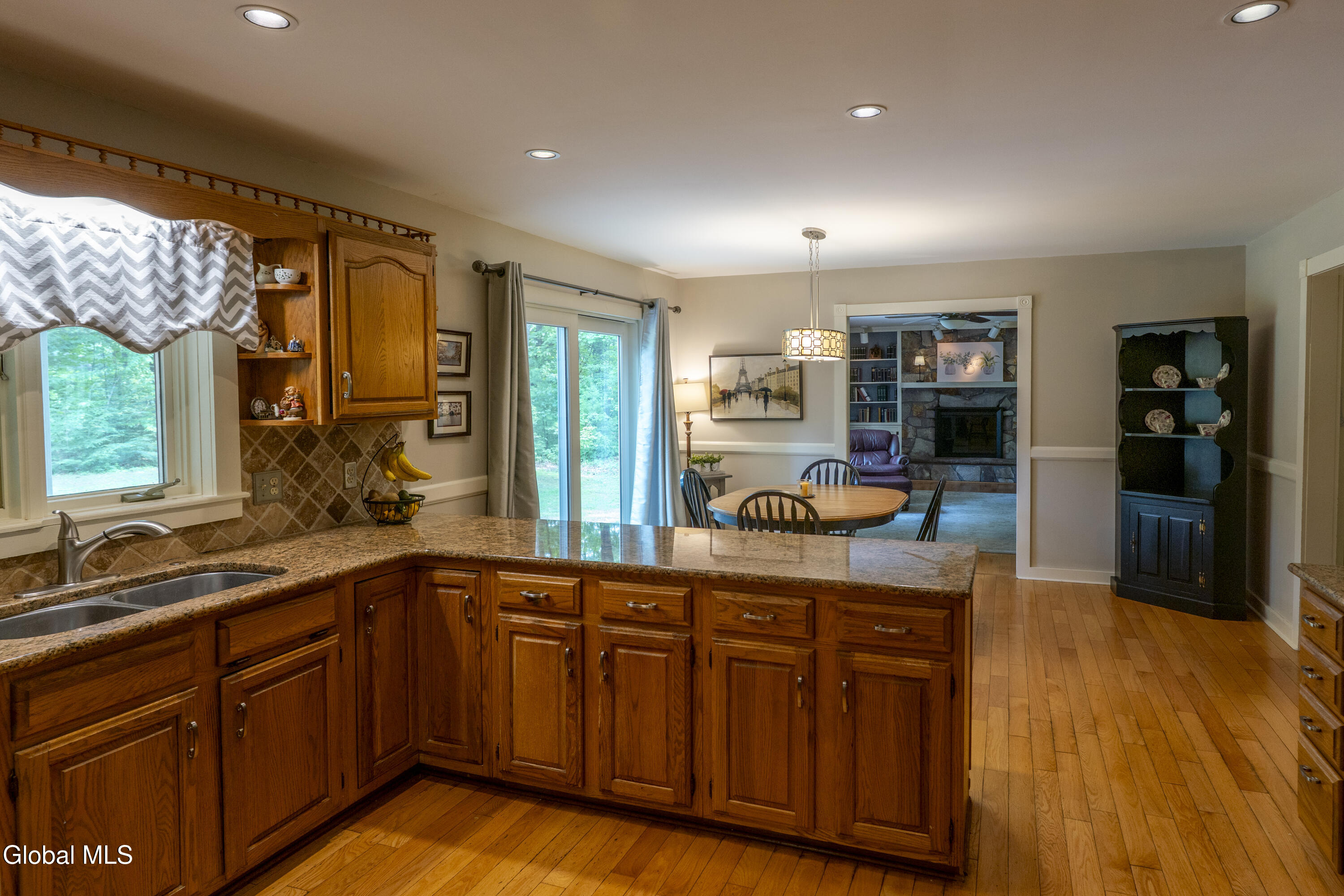 7 Lakeview Drive Gansevoort NY 12831