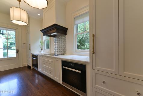 191 Beekman Street Saratoga Springs NY 12866