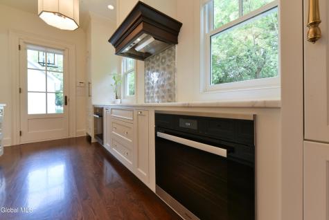 191 Beekman Street Saratoga Springs NY 12866