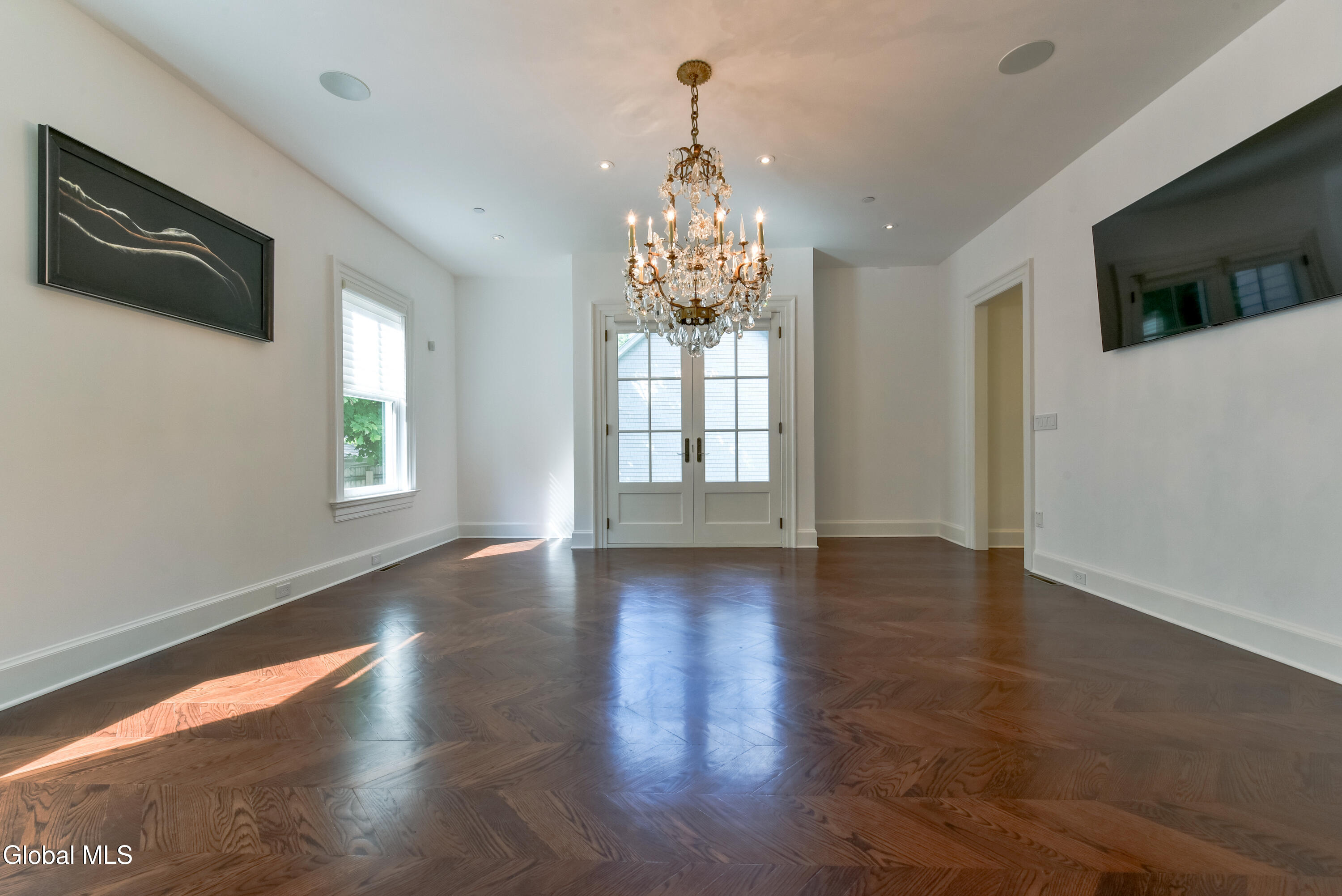 191 Beekman Street Saratoga Springs NY 12866