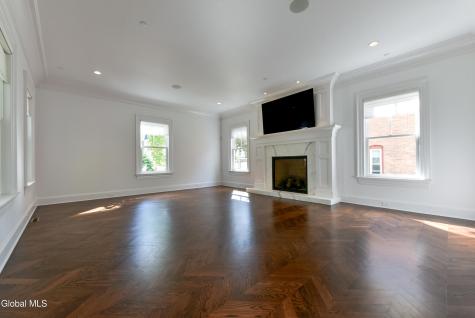 191 Beekman Street Saratoga Springs NY 12866