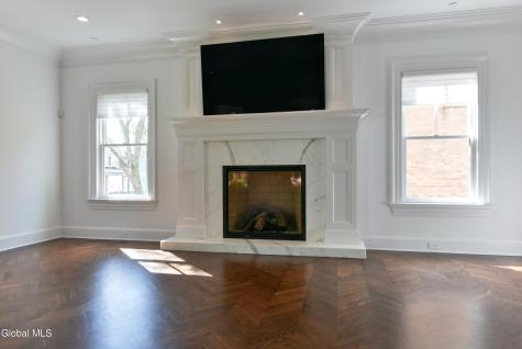 191 Beekman Street Saratoga Springs NY 12866