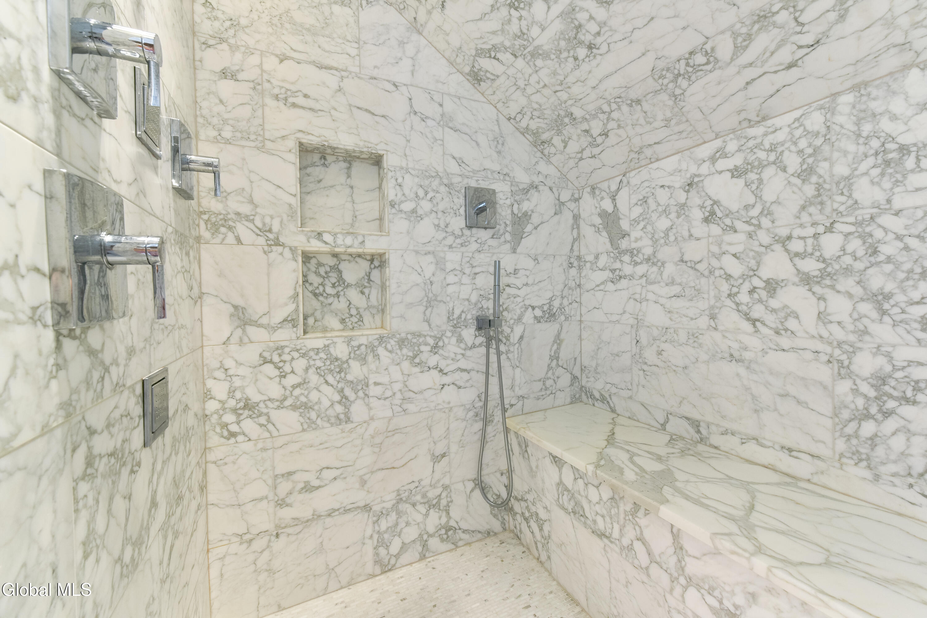 191 Beekman Street Saratoga Springs NY 12866