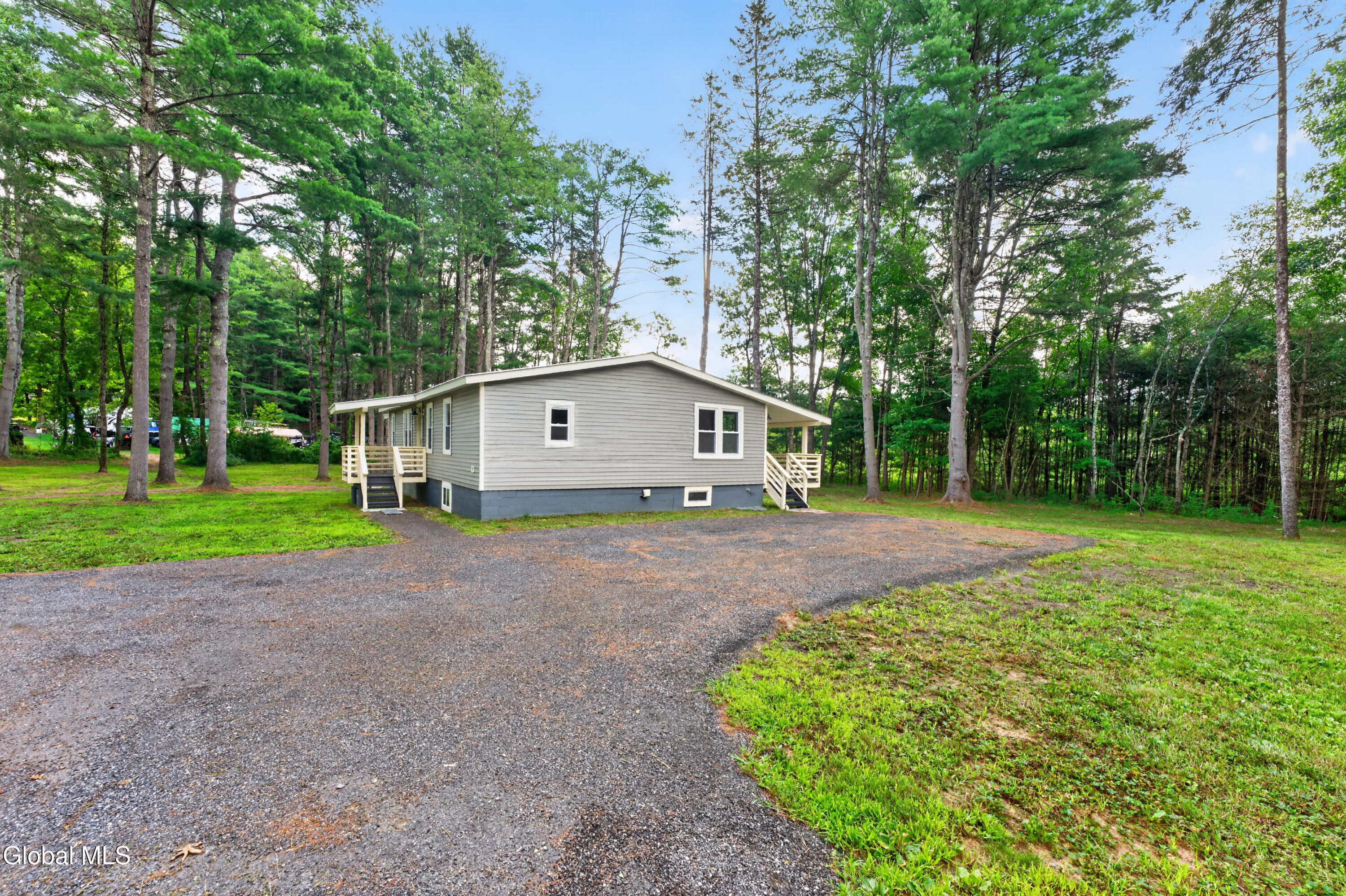 6628 Middle Grove Road Providence NY 12850
