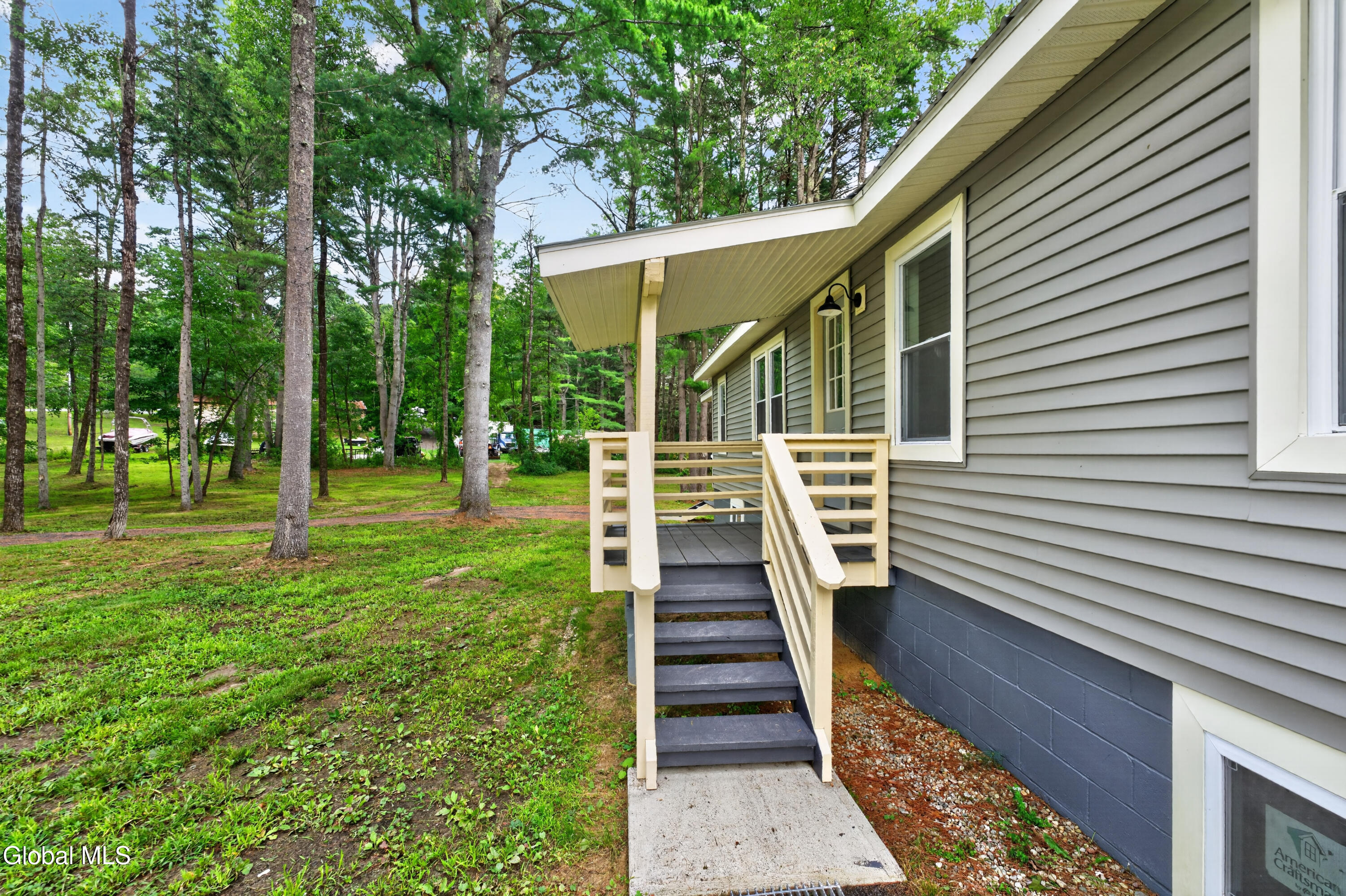 6628 Middle Grove Road Providence NY 12850