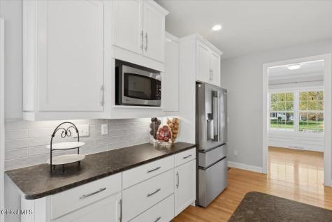 17 Tyler Drive Saratoga Springs NY 12866