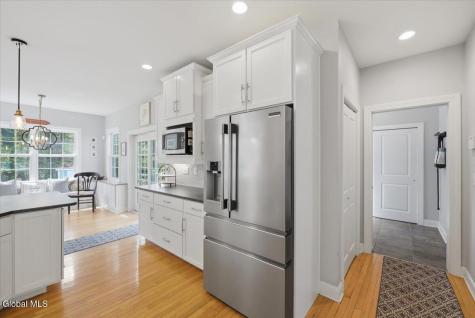 17 Tyler Drive Saratoga Springs NY 12866