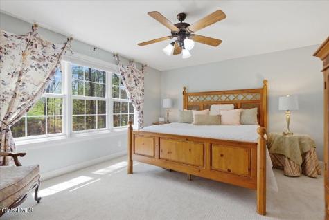 17 Tyler Drive Saratoga Springs NY 12866