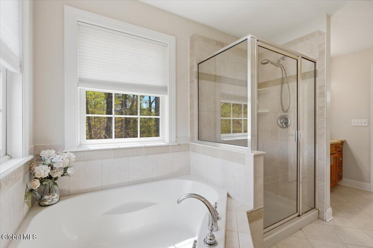 17 Tyler Drive Saratoga Springs NY 12866