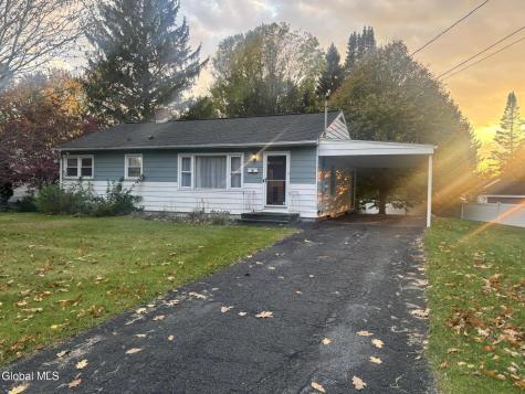 28 Jefferson Avenue Rensselaer NY 12144