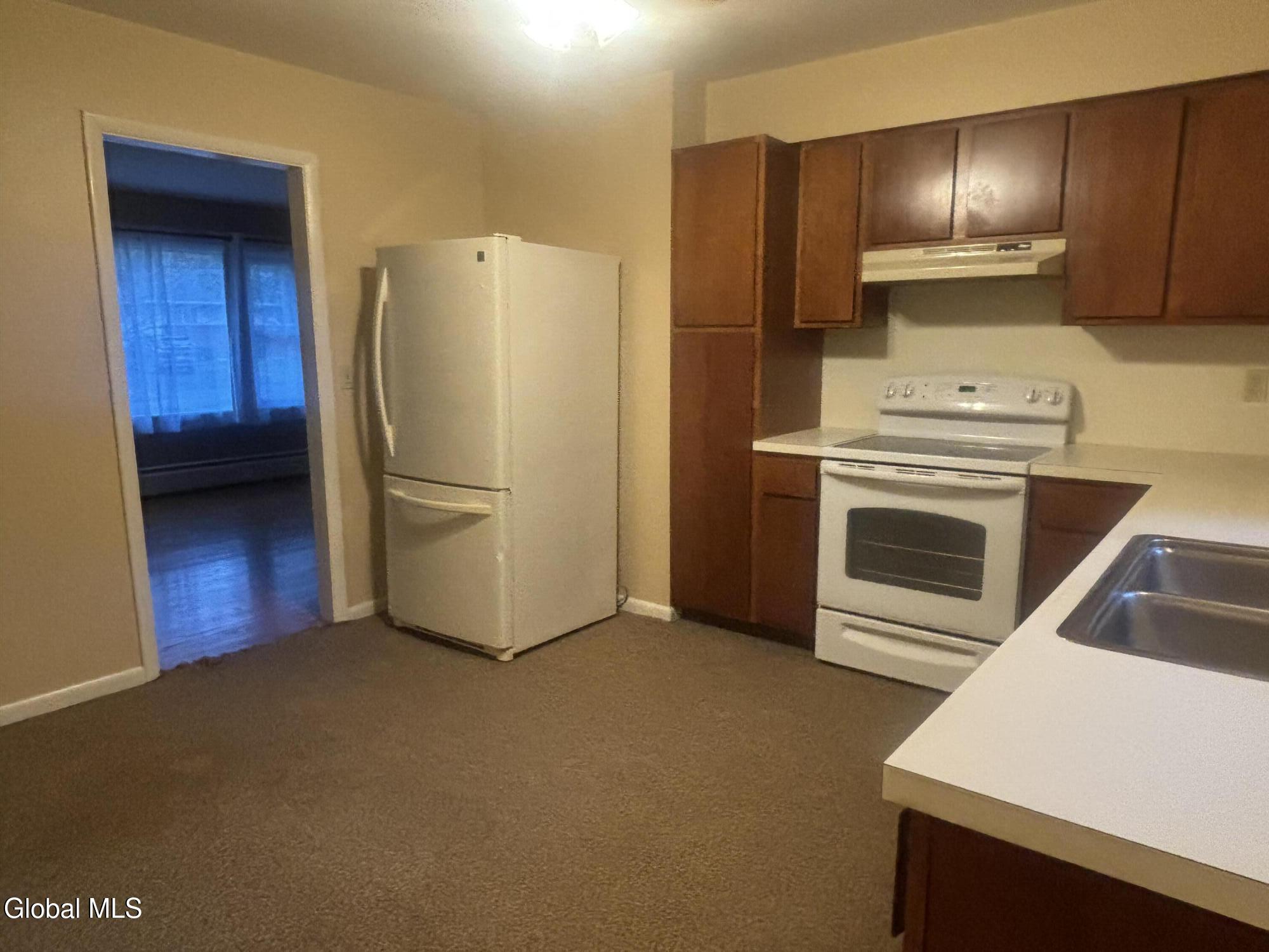 28 Jefferson Avenue Rensselaer NY 12144