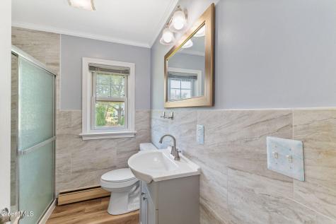 2644 Van Dyke Avenue Schenectady NY 12306