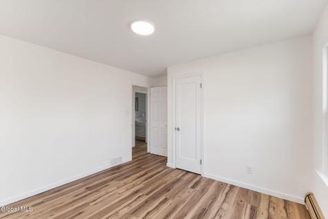2644 Van Dyke Avenue Schenectady NY 12306