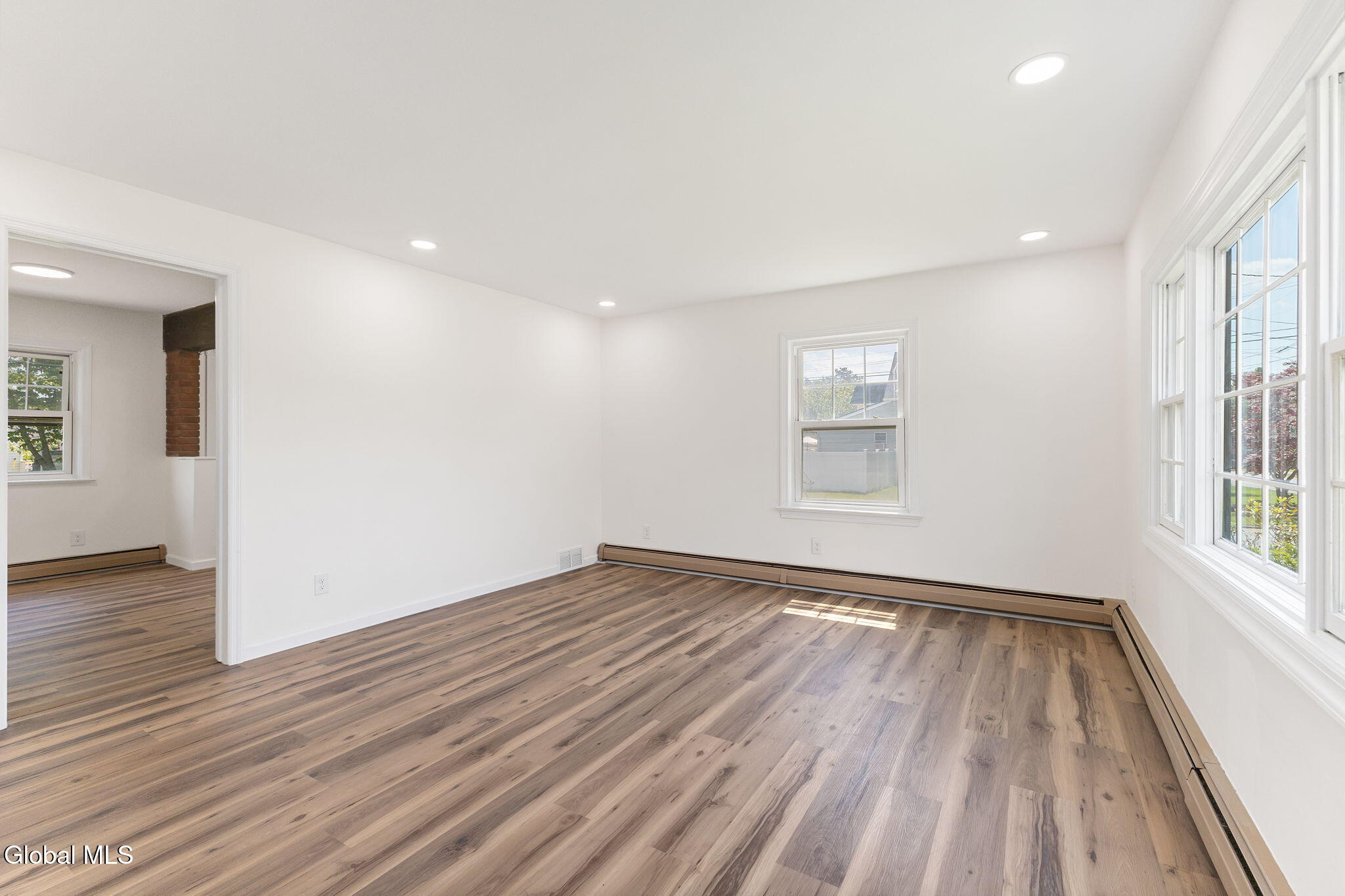 2644 Van Dyke Avenue Schenectady NY 12306