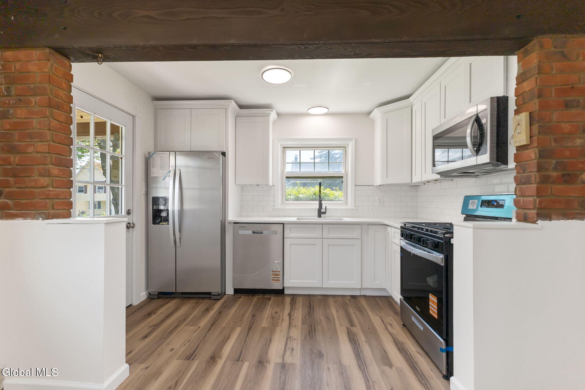 2644 Van Dyke Avenue Schenectady NY 12306