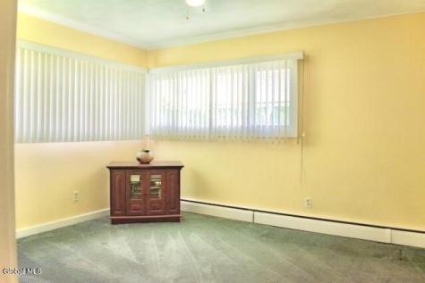 72 Meadow Lane Queensbury NY 12804