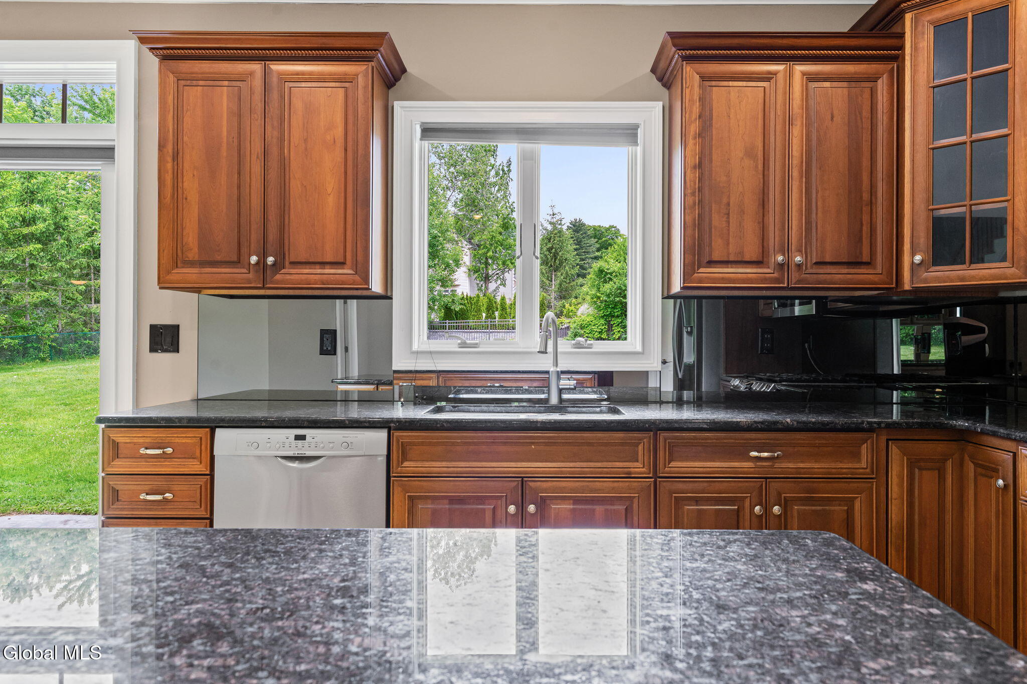 229 Menlo Park Road Niskayuna NY 12309