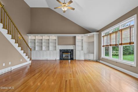229 Menlo Park Road Niskayuna NY 12309