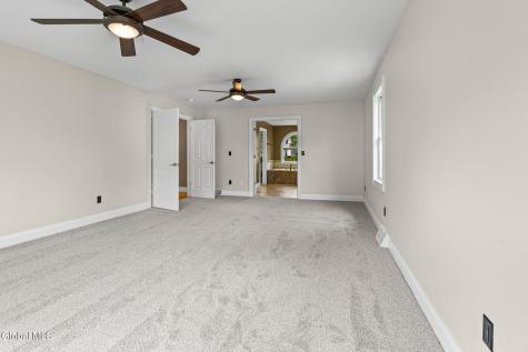 229 Menlo Park Road Niskayuna NY 12309