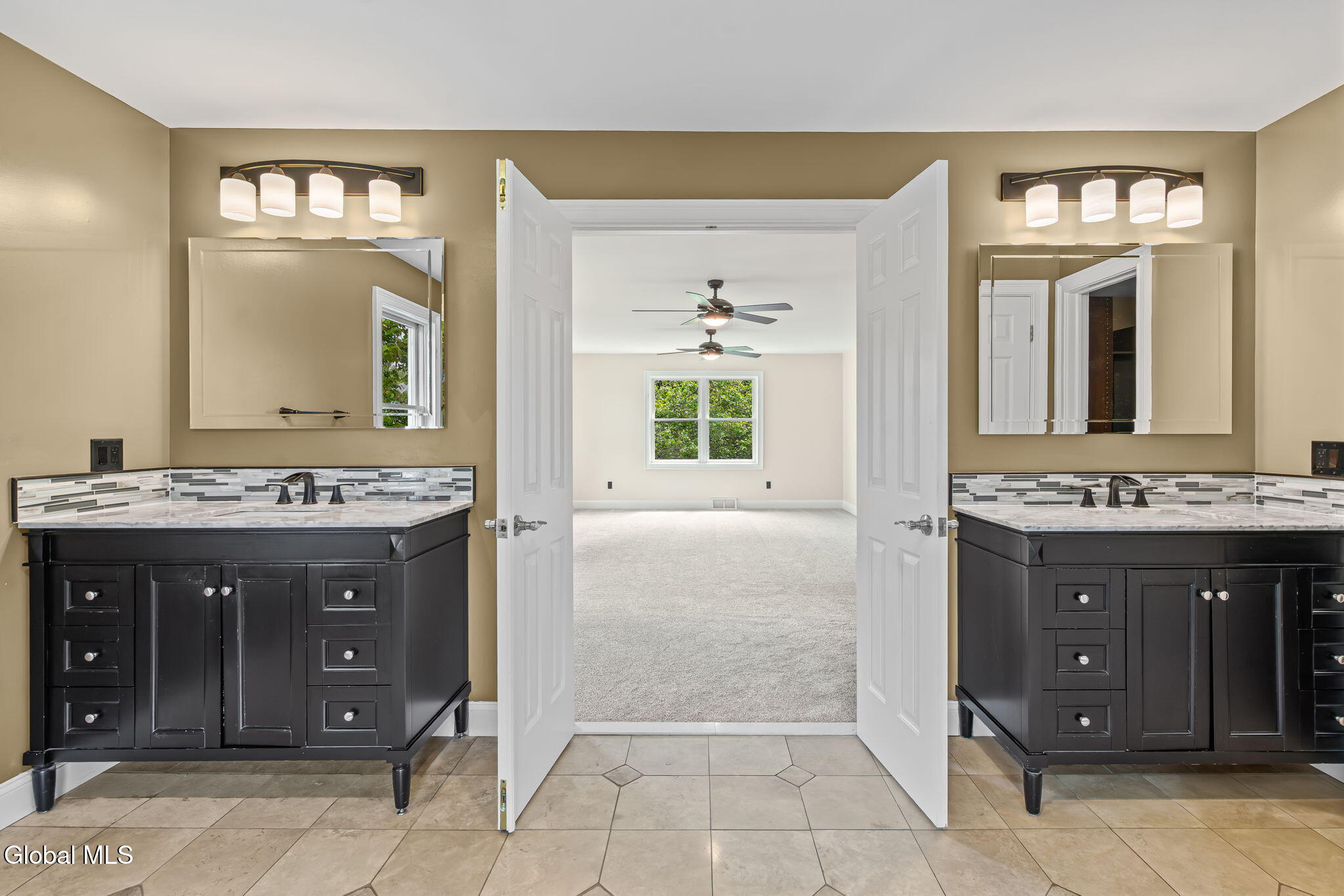 229 Menlo Park Road Niskayuna NY 12309