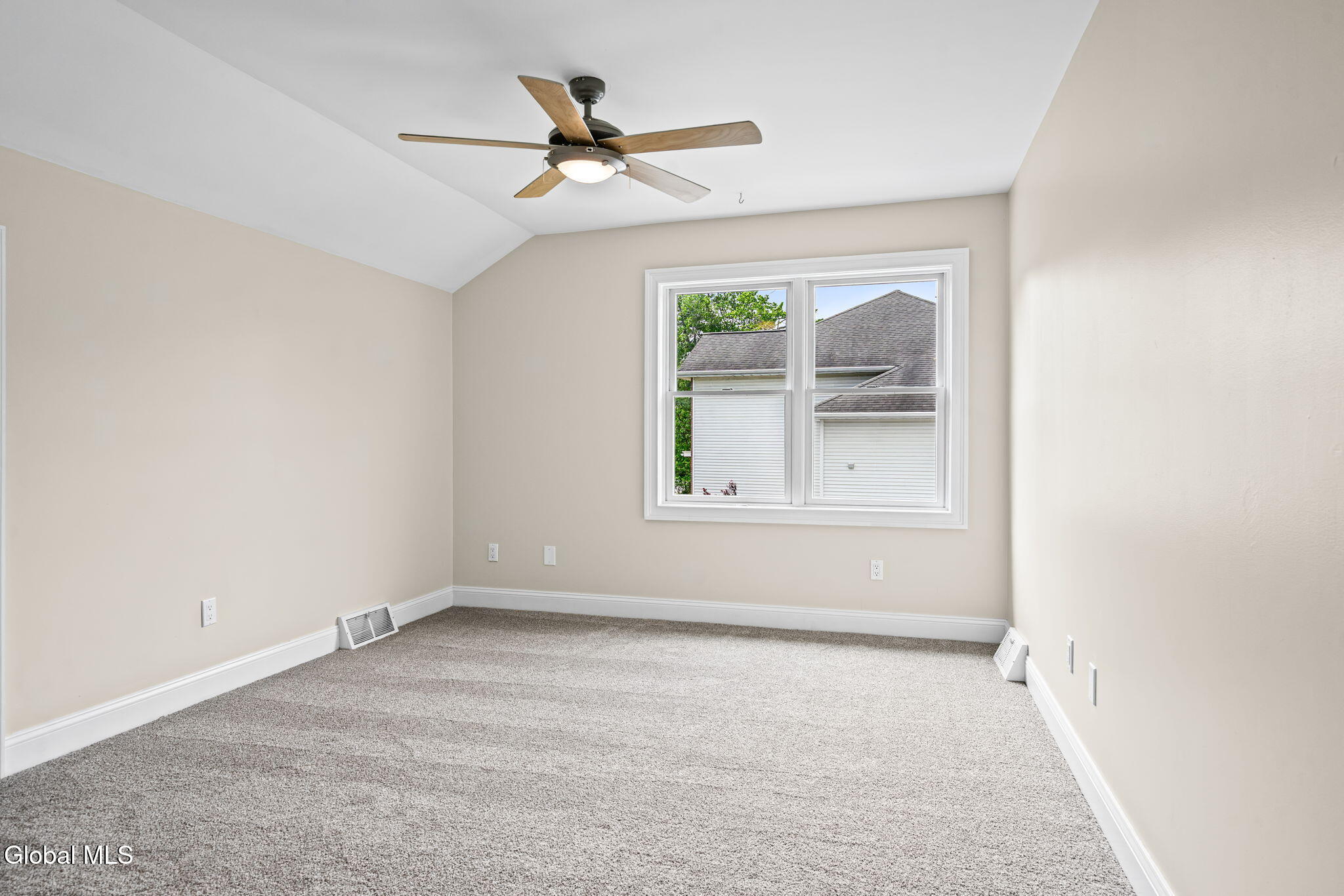 229 Menlo Park Road Niskayuna NY 12309