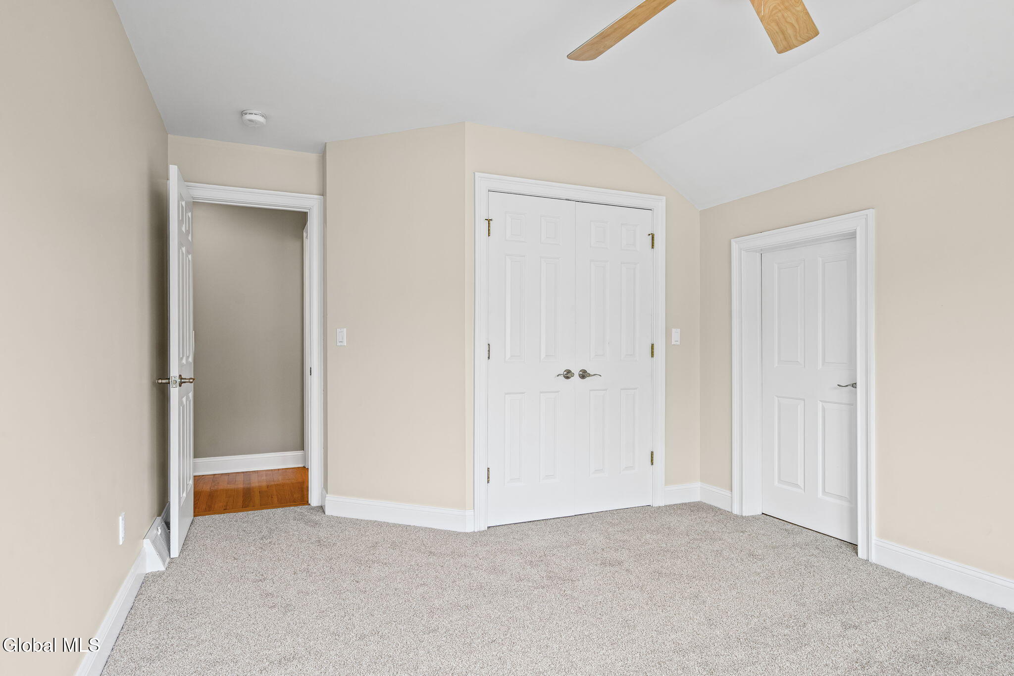 229 Menlo Park Road Niskayuna NY 12309