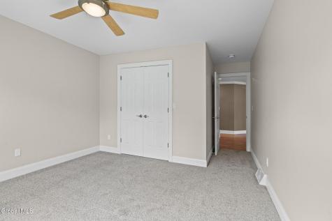 229 Menlo Park Road Niskayuna NY 12309