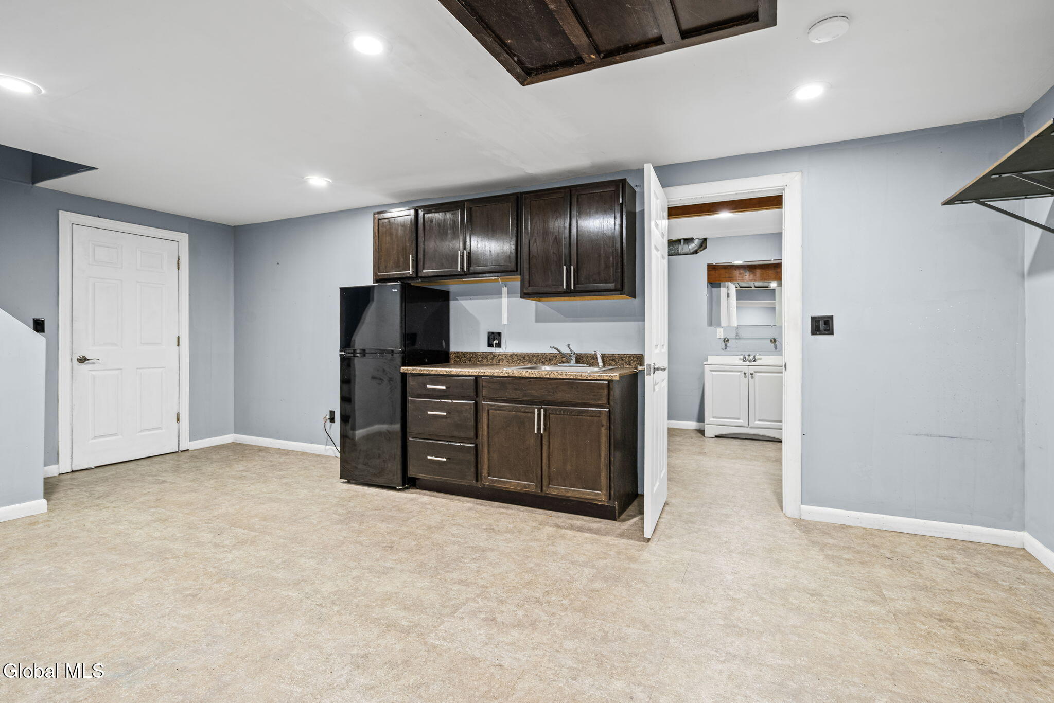 229 Menlo Park Road Niskayuna NY 12309