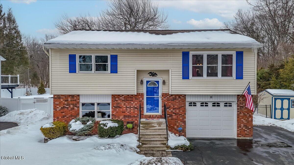 22 Thelma Street Albany NY 12205
