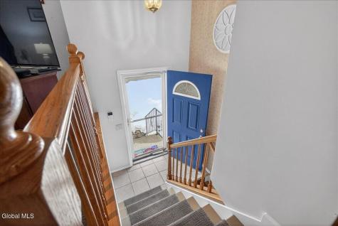 22 Thelma Street Albany NY 12205