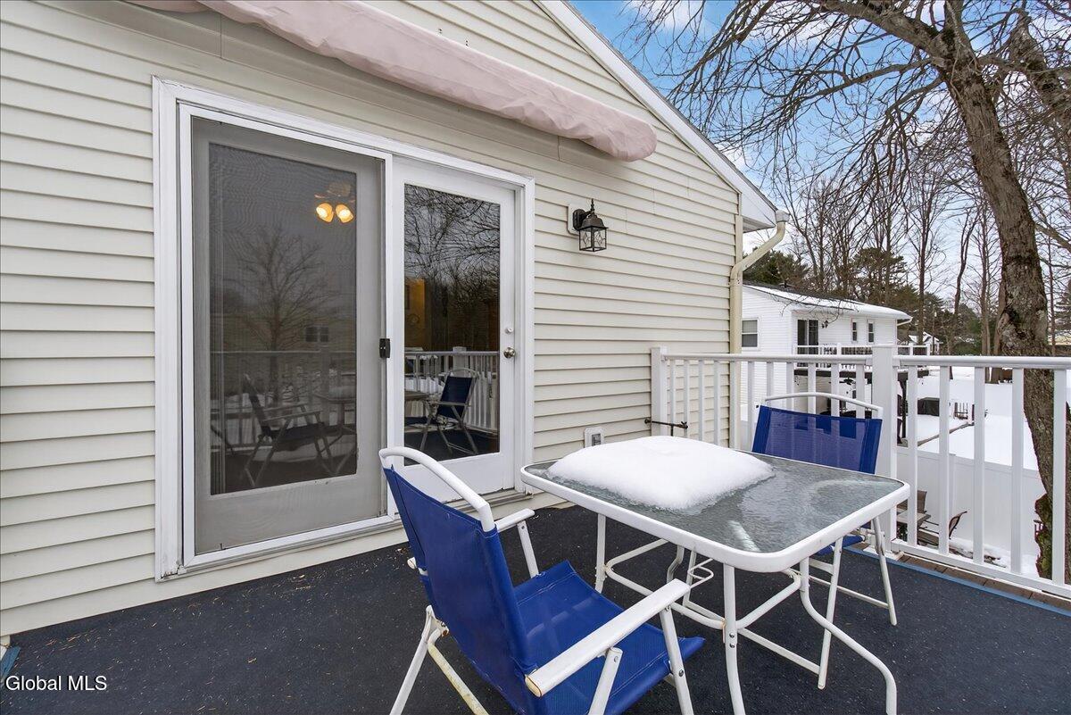 22 Thelma Street Albany NY 12205