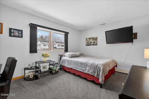 22 Thelma Street Albany NY 12205