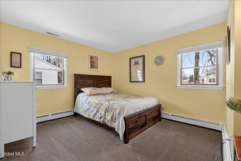 22 Thelma Street Albany NY 12205