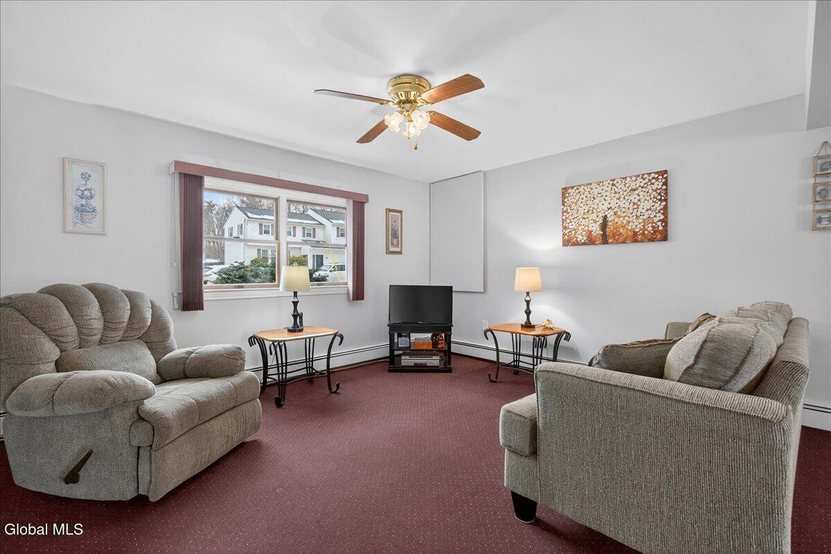 22 Thelma Street Albany NY 12205