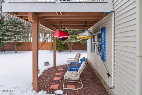 22 Thelma Street Albany NY 12205