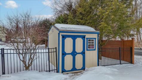 22 Thelma Street Albany NY 12205