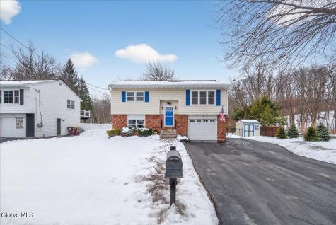 22 Thelma Street Albany NY 12205