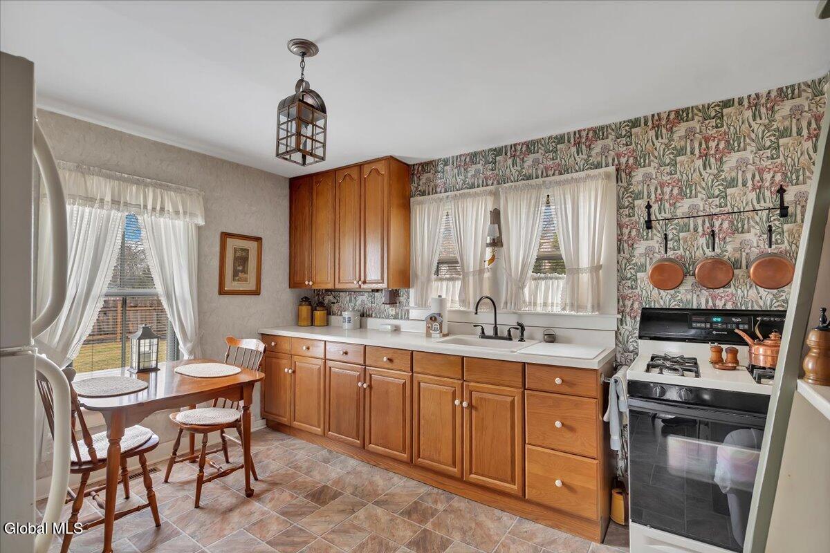 37 Route 9h Hudson NY 12534