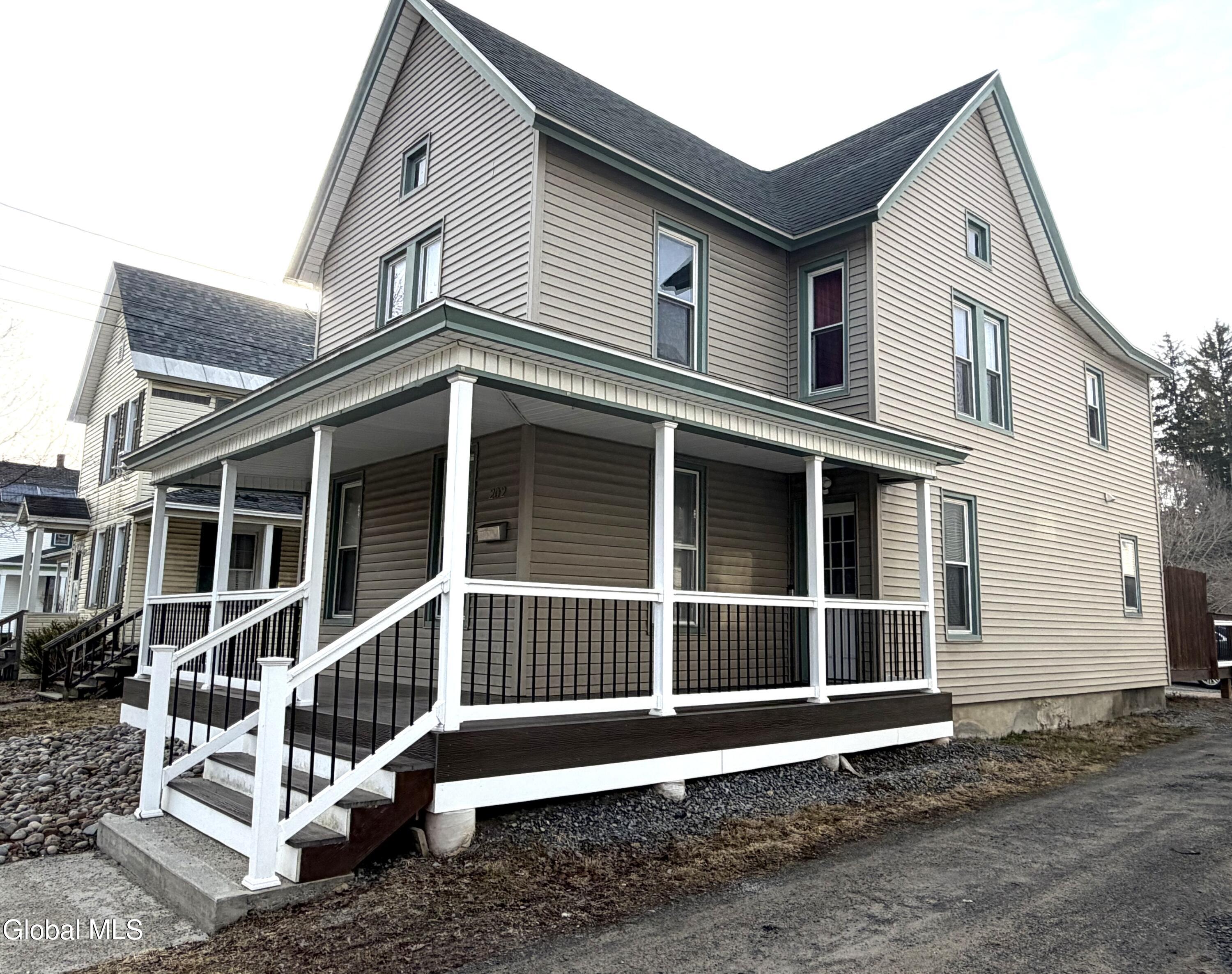202 E Main Street Johnstown NY 12095