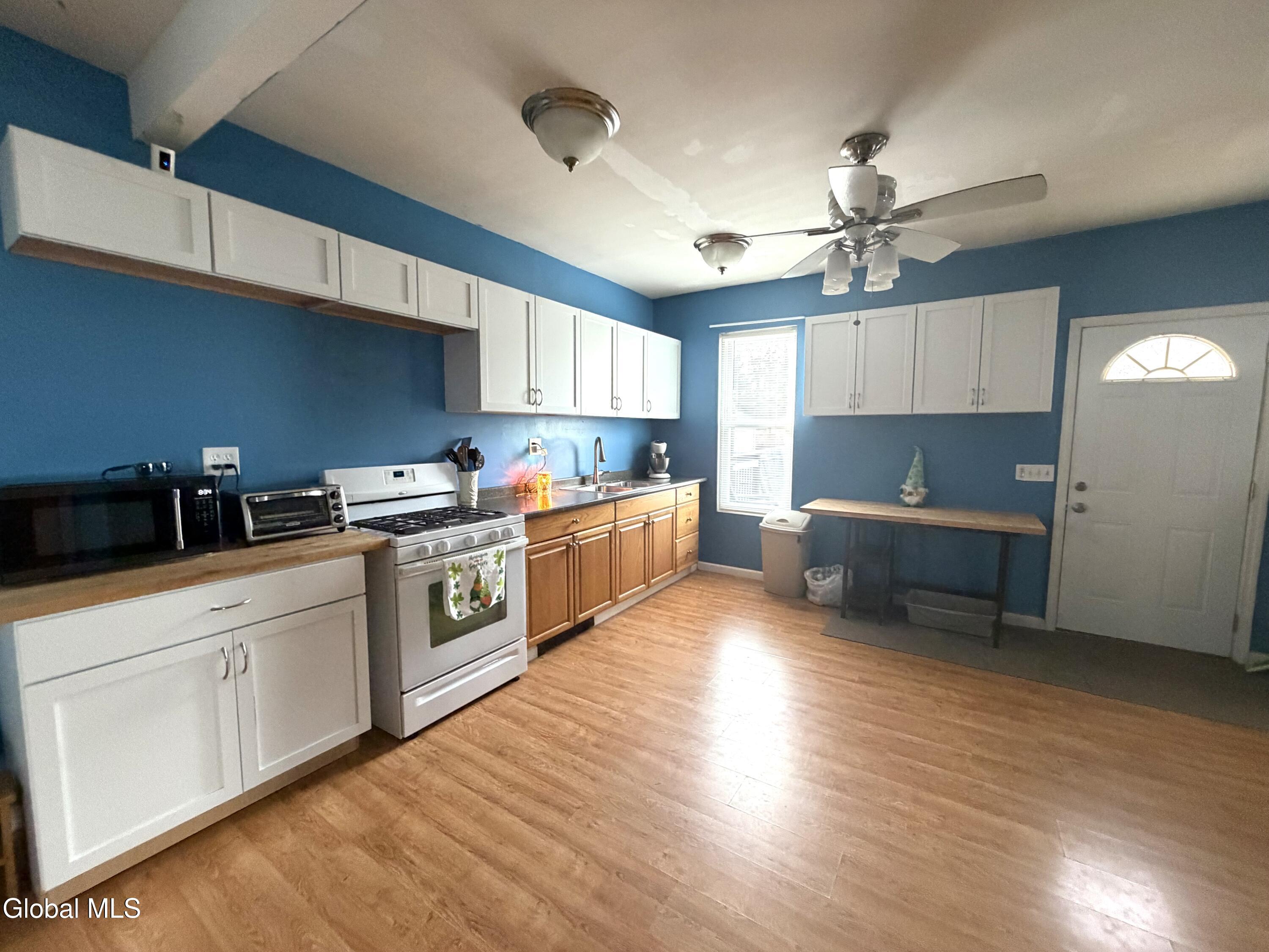 202 E Main Street Johnstown NY 12095