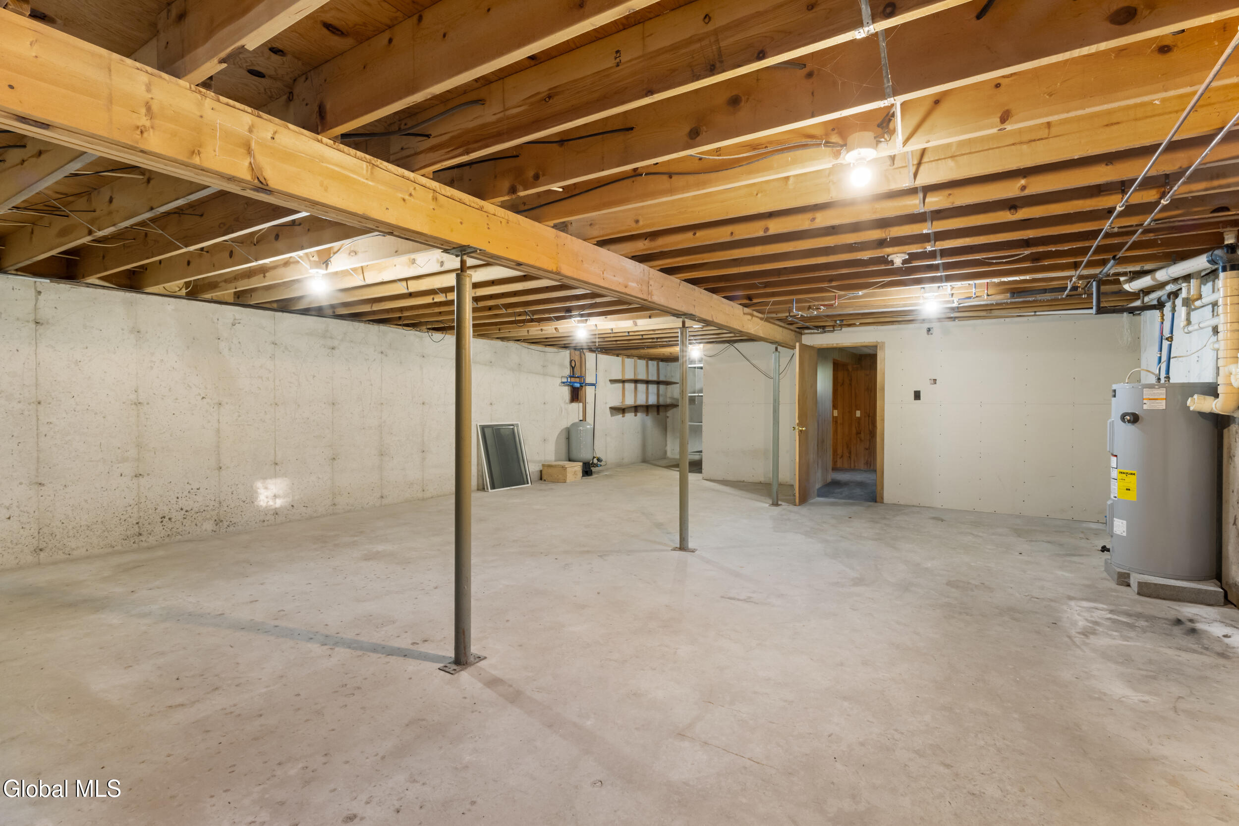 141 Bray Road Central Bridge NY 12035