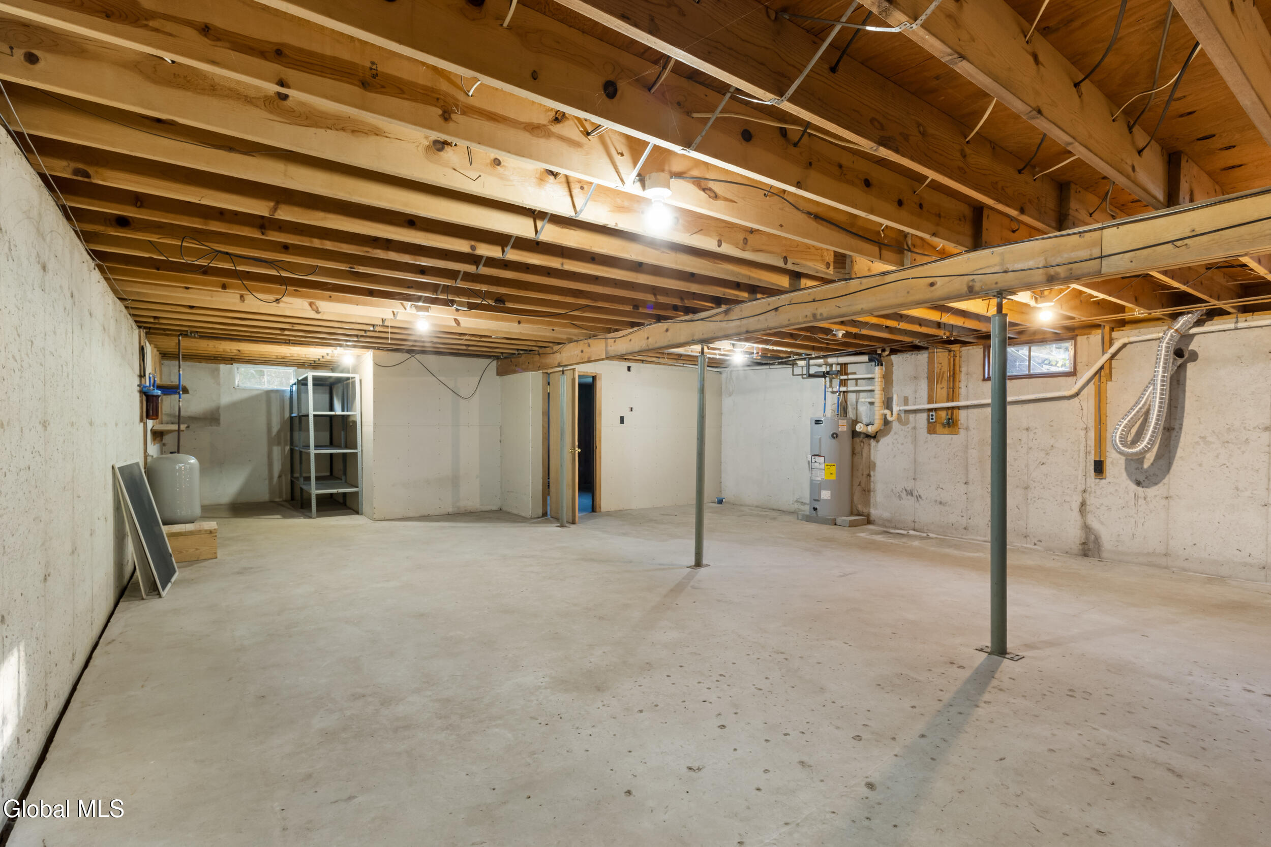 141 Bray Road Central Bridge NY 12035