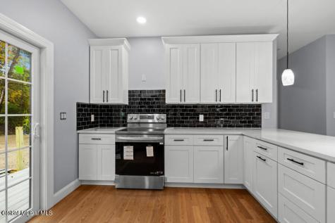 222 Briarwood Court Guilderland NY 12203