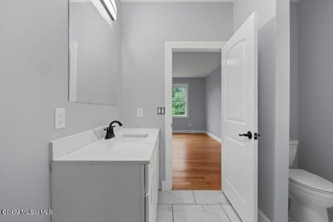 222 Briarwood Court Guilderland NY 12203