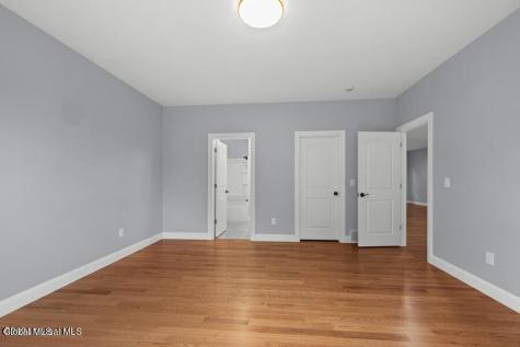 222 Briarwood Court Guilderland NY 12203