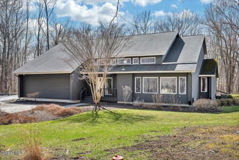 212 Mannix Road East Greenbush NY 12061