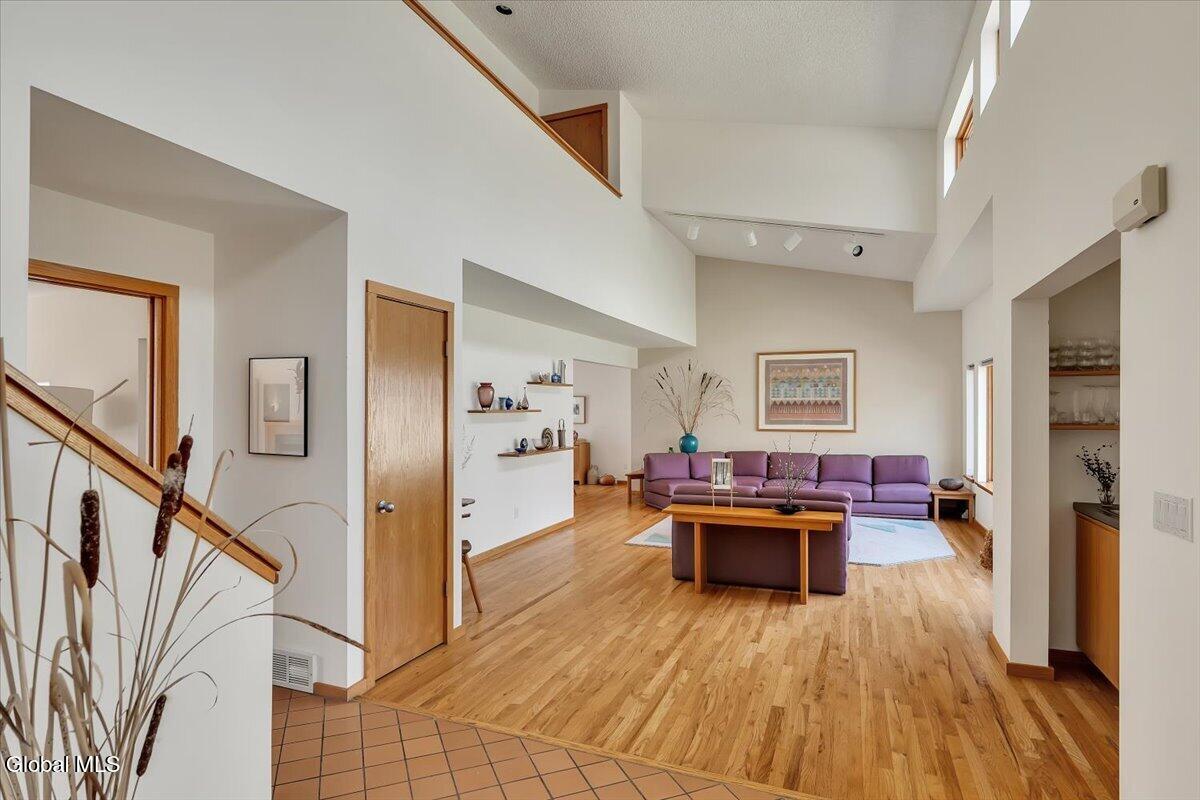 212 Mannix Road East Greenbush NY 12061