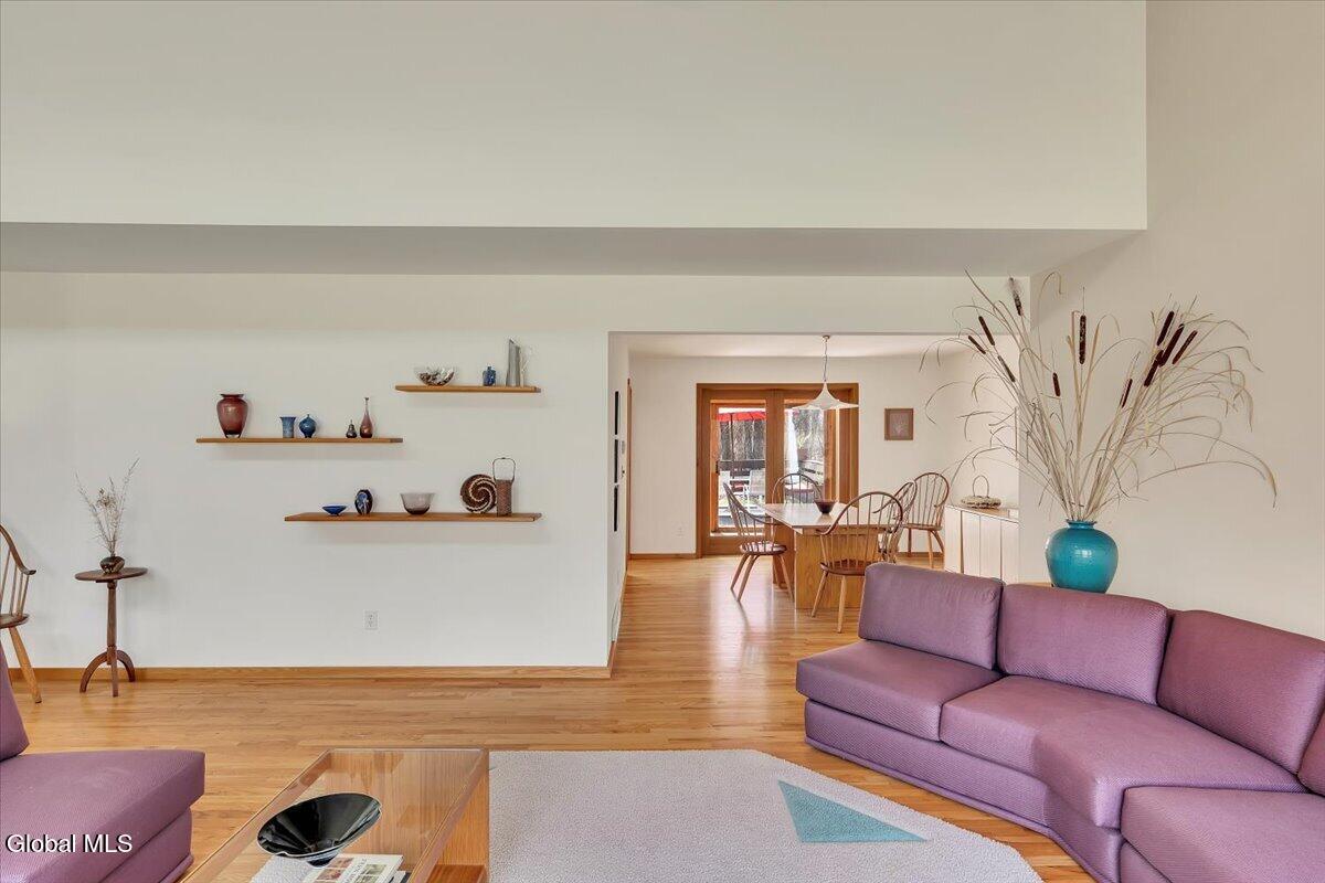 212 Mannix Road East Greenbush NY 12061